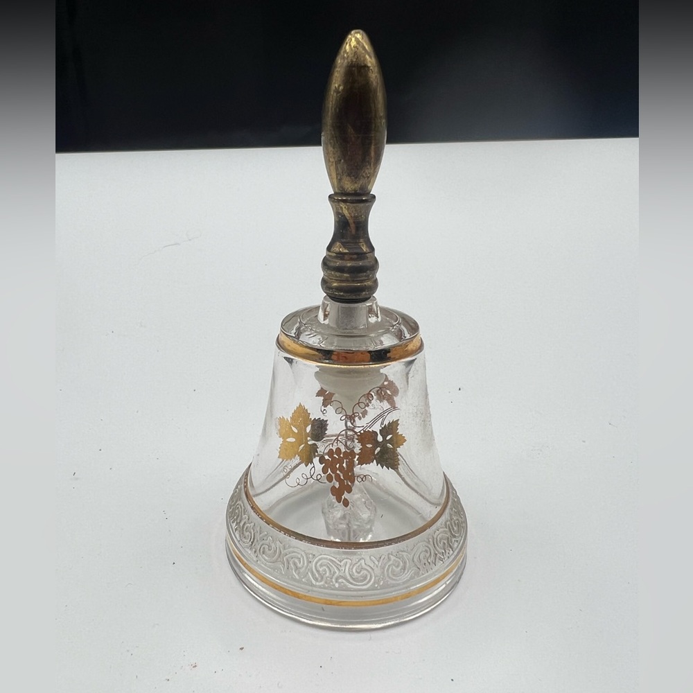Hand Painted Grapes Gold Leaves Etch  Dinner Bell Made England With Brass Handle